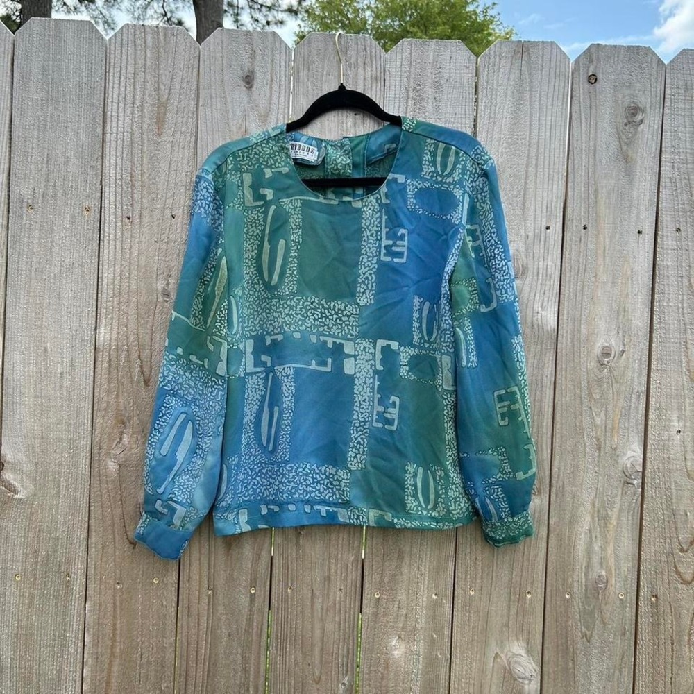 Vintage long sleeve retro top by the landmark size‎ medium Whimsy spring fall
